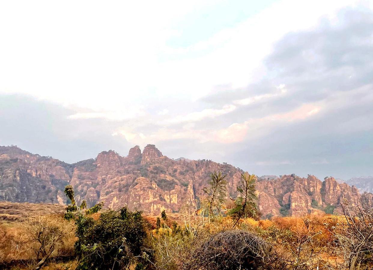 Piedra De Cobre Aparthotel เตโปซตลัน ภายนอก รูปภาพ